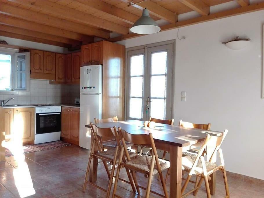 Sunny House With Amazing View For 4+2 Persons Villa Pláka Exteriör bild